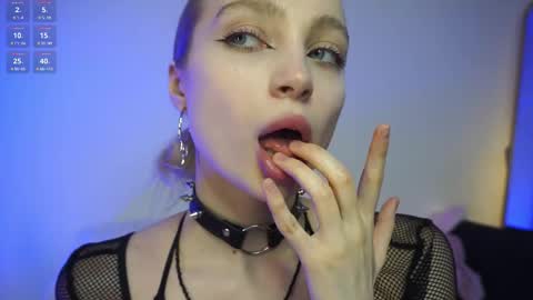 Lisa online show from 01.26.25