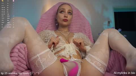 Lisa online show from 01.30.25