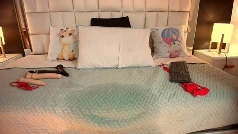 Snapshot of lisa_casper chatting on 01.30.25 Lisa online show from 01.30.25