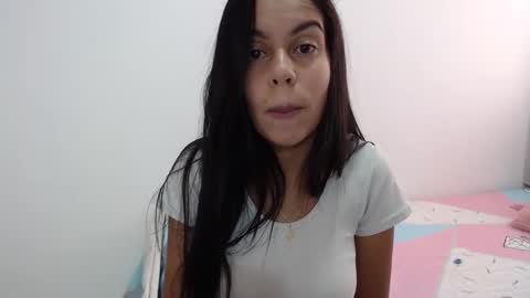 Snapshot of lisa_g07 chatting on 11.07.25 Lisa Santos online show from 11.07.25