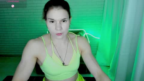 Snapshot of lisa_ree_ chatting on 01.15.25 lisa online show from 01.15.25