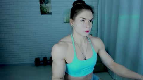 Snapshot of lisa_ree_ chatting on 11.16.25 lisa online show from 11.16.25