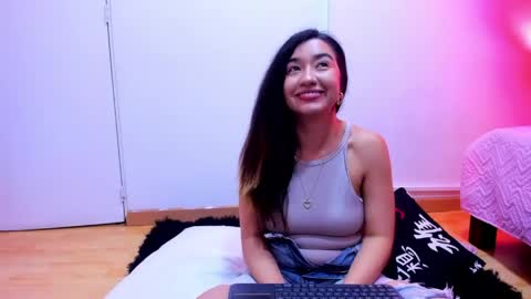 lisa white  online show from 03.31.26