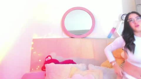 Snapshot of lisaa_a chatting on 03.27.26 Lisa online show from 03.27.26