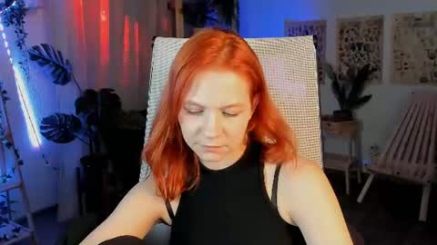 Snapshot of lisaaris chatting on 06.24.26 Lisa Aris online show from 06.24.26