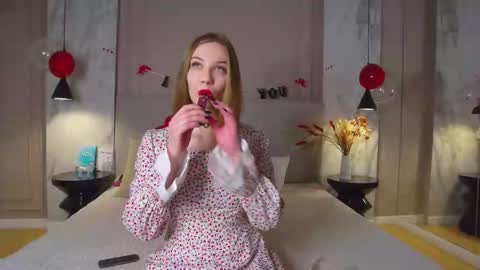 Lisa online show from 02.15.26