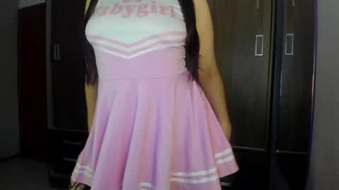 Snapshot of lisainthesky chatting on 03.11.25 lisainthesky online show from 03.11.25