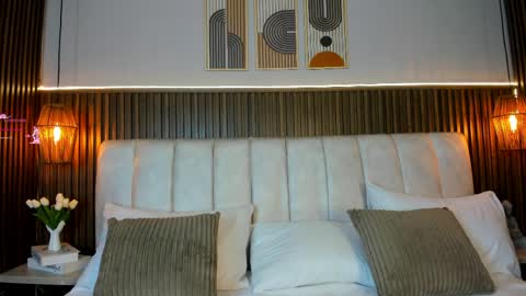 Snapshot of lisalain chatting on 04.11.26 lisa online show from 04.11.26