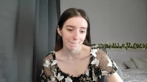 Lisa online show from 01.05.25