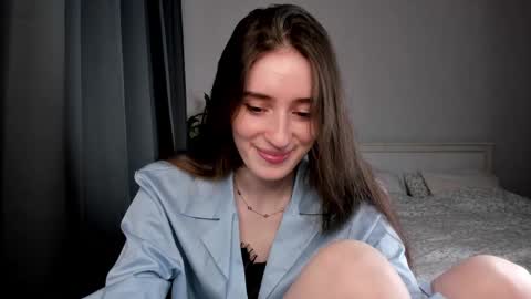 Lisa online show from 02.12.25