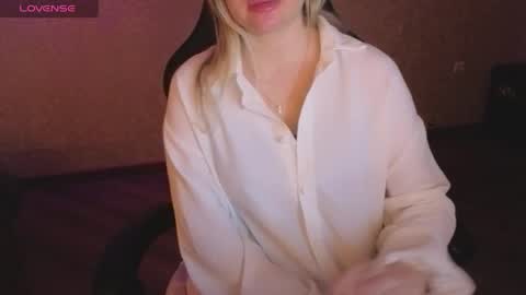 Anna online show from 03.29.26