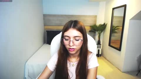 Liseth Fox online show from 02.26.25