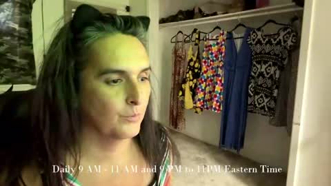 Snapshot of lisettelaroche chatting on 07.07.26 Lisette LaRoche online show from 07.07.26