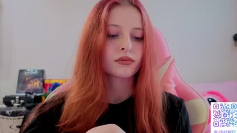 Snapshot of lisiasweet chatting on 07.15.26 Lika online show from 07.15.26