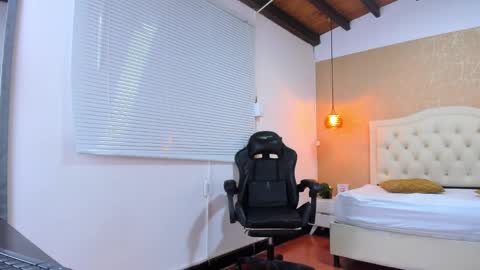 Snapshot of lissa_jhonsoon chatting on 03.12.25 L I S S A online show from 03.12.25