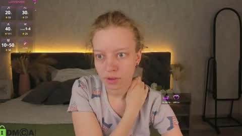 Snapshot of lissa_kitsune chatting on 03.14.26 Lissa online show from 03.14.26