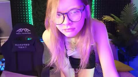 Lena online show from 10.07.25