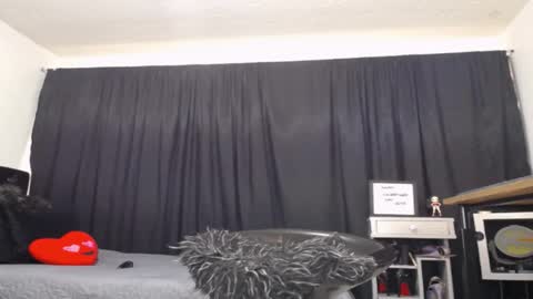 Snapshot of litas_secrets chatting on 02.25.25 LITA a sexy milf online show from 02.25.25