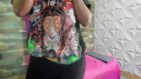 Snapshot of litlenessa_ chatting on 03.25.26 VANESSA online show from 03.25.26