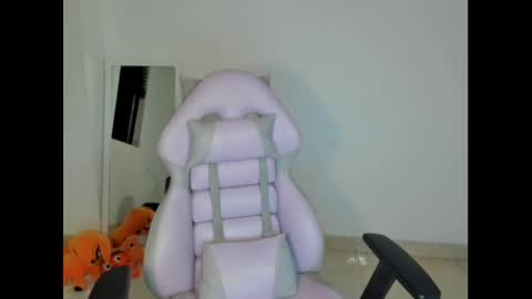 Danni online show from 02.05.25