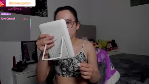 Snapshot of little__ammy chatting on 02.22.26 little__ammy online show from 02.22.26