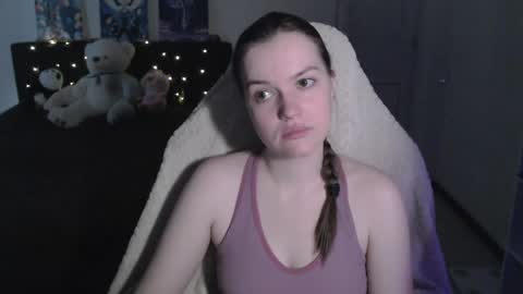 little__flowers online show from 04.18.26