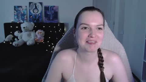 little__flowers online show from 08.04.26