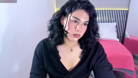 Snapshot of little_alli chatting on 10.21.25 L I T T L E A L L I online show from 10.21.25