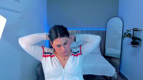 L I T T L E A L L I online show from 01.07.26