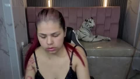 Snapshot of little_cherry_b chatting on 10.17.25 Cherri online show from 10.17.25