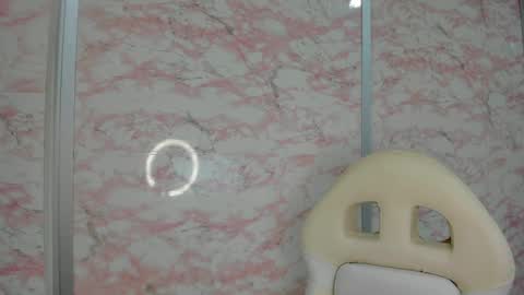 Snapshot of little_doll_4u chatting on 04.25.26 ANNI online show from 04.25.26