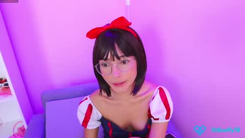 Little Effy online show from 03.11.25