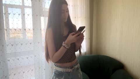 Viiola online show from 10.10.25