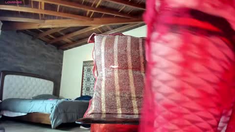 Snapshot of little_izzi chatting on 01.09.25 Izzi online show from 01.09.25