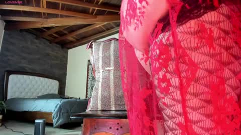 Snapshot of little_izzi chatting on 01.31.25 Izzi online show from 01.31.25