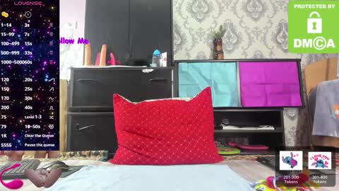 Snapshot of little_letti chatting on 02.04.25 Letti online show from 02.04.25