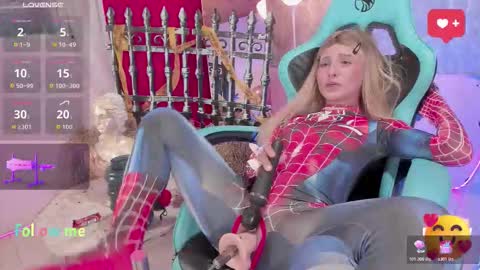 Lili online show from 10.31.25