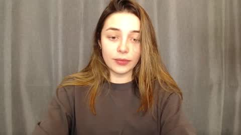 Mia   Im online every day 1530 PM in New York  2030 PM in London online show from 01.20.25