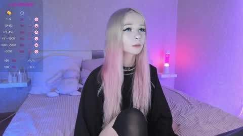 Snapshot of little_misaki chatting on 12.09.24 Maria online show from 12.09.24