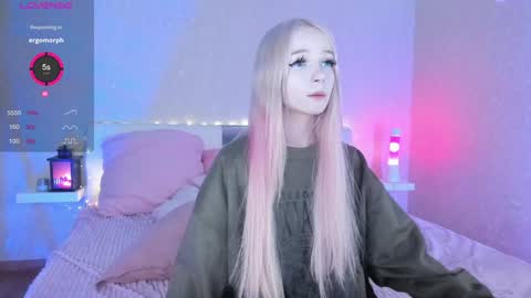 Snapshot of little_misaki chatting on 01.30.25 Maria online show from 01.30.25