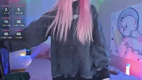 Snapshot of little_misaki chatting on 10.17.25 Maria online show from 10.17.25