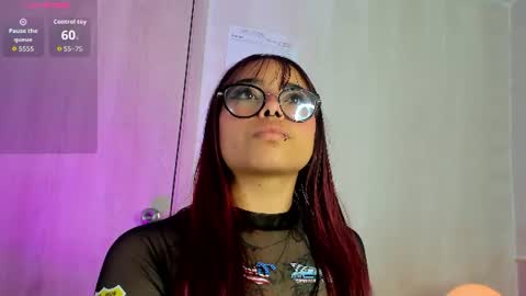 Snapshot of little_natty_ chatting on 06.16.26 Natty online show from 06.16.26