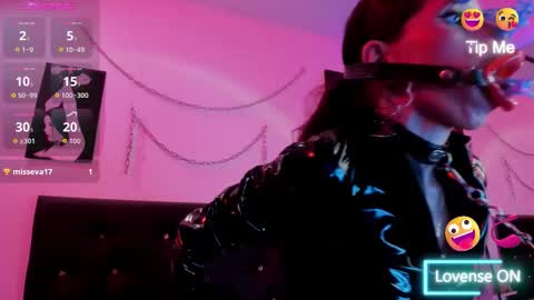 Little Nauughty2 online show from 01.16.26