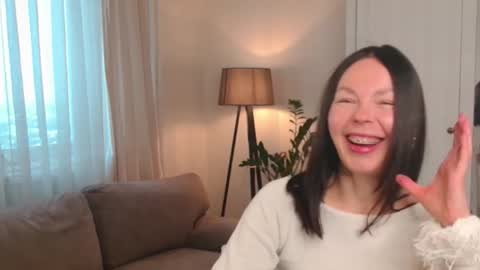 Nicole online show from 01.06.26