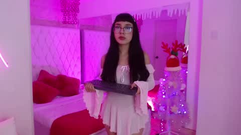 Paulette online show from 12.16.25