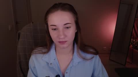 little_pretty_woman online show from 10.16.25