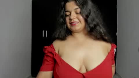 Snapshot of little_shaara chatting on 01.30.25 Shaara online show from 01.30.25