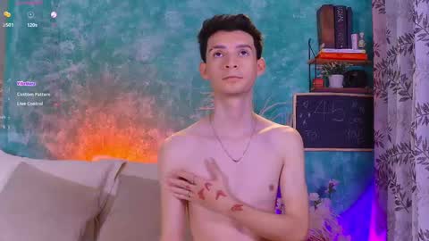 Juan Ferrer online show from 09.11.25