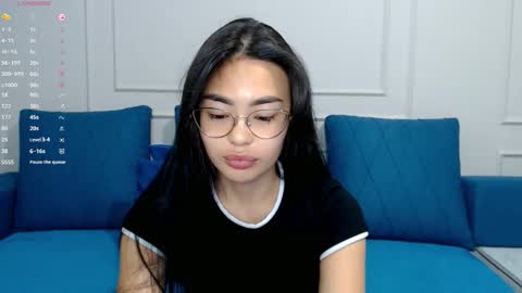 Kwan online show from 10.13.25