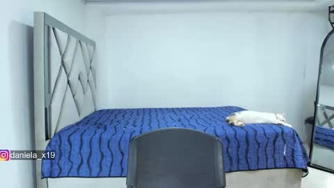 Snapshot of littleabbie chatting on 09.12.25 Abbie online show from 09.12.25